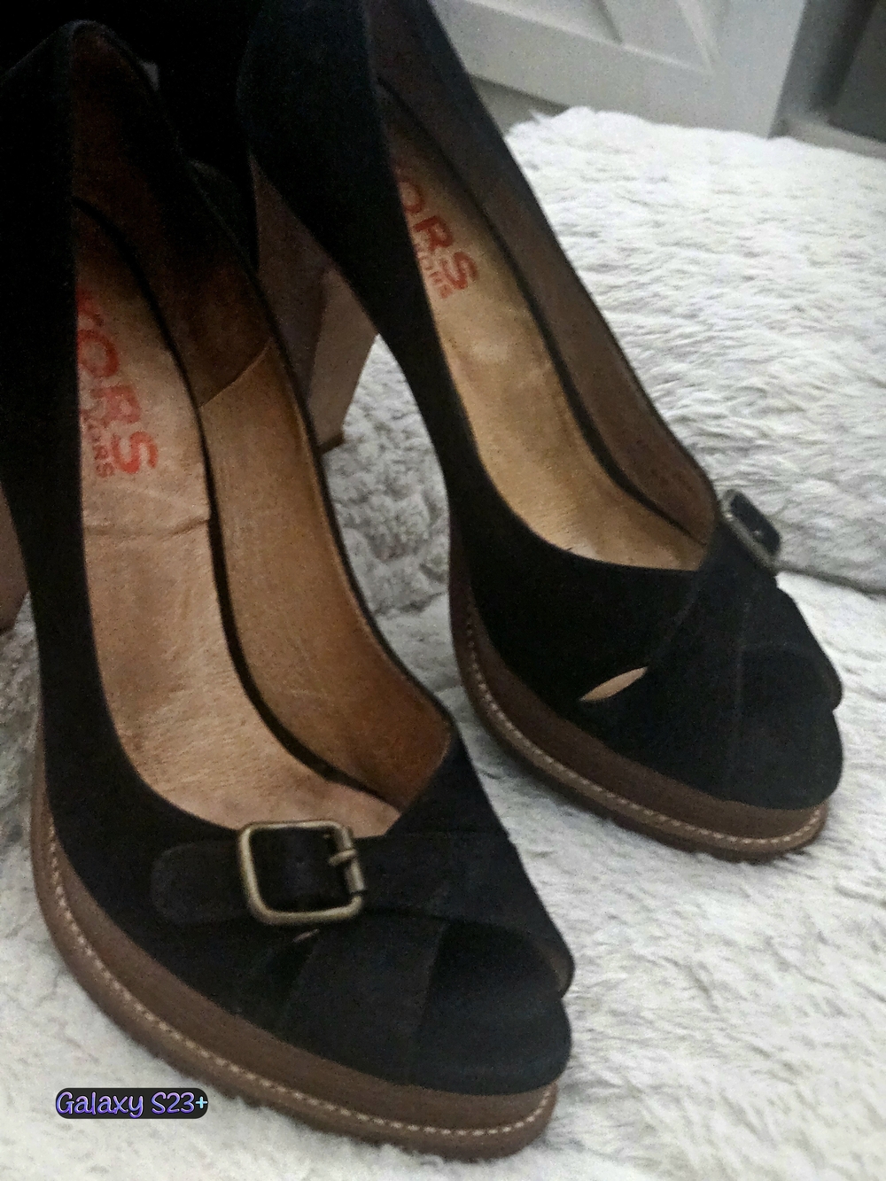 Michael Kors Black Suede Peep-Toe Pumps  Platform Size 8